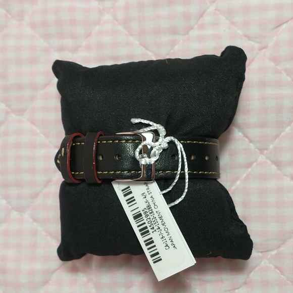 Disney x Coach Black Minnie Mouse Watch - Picture 4 of 6